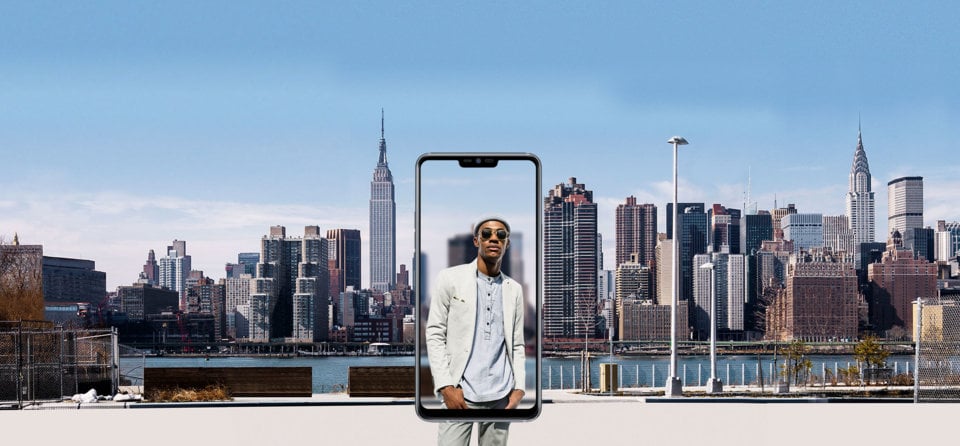 LG G7 ThinQ view 5
