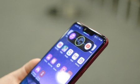 LG G8 ThinQ view 10