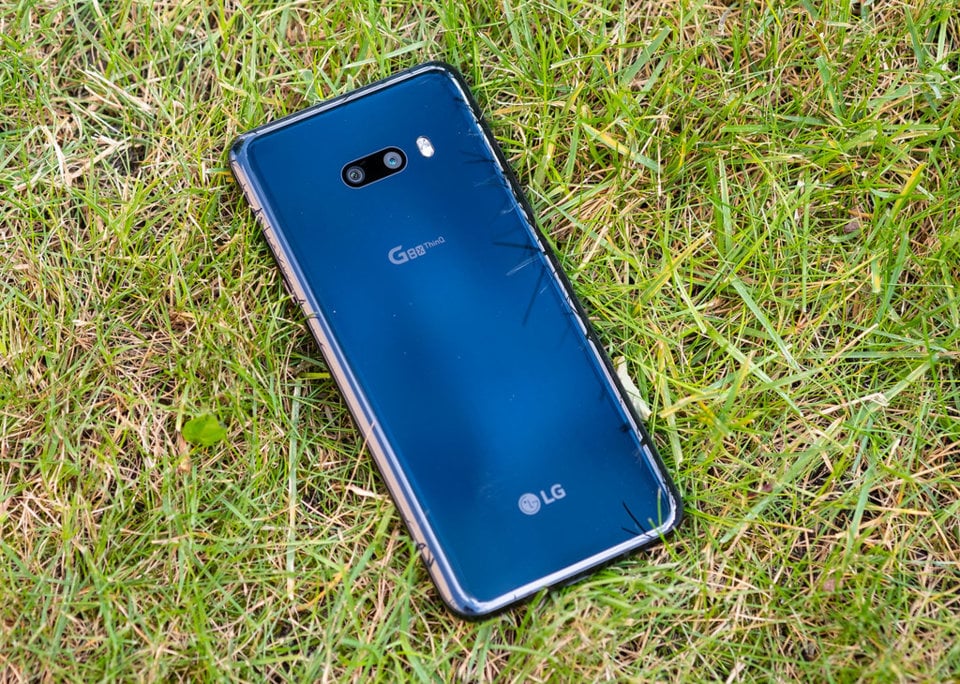 LG G8X ThinQ view 6