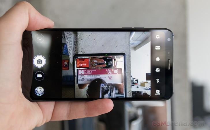 LG Q6 hands-on photo 5