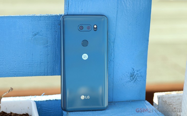 LG V30 hands-on photo 4