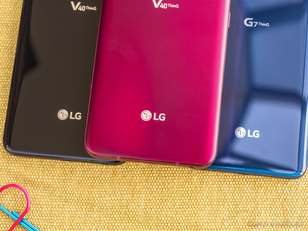 LG V40 ThinQ hands-on photo 6