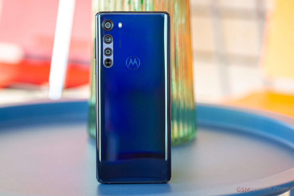 Motorola Edge hands-on photo 5