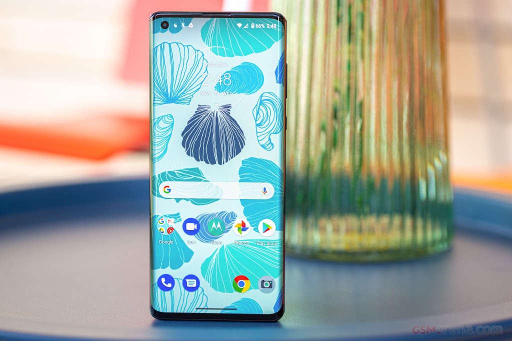 Motorola Edge+ (2020) hands-on photo 3