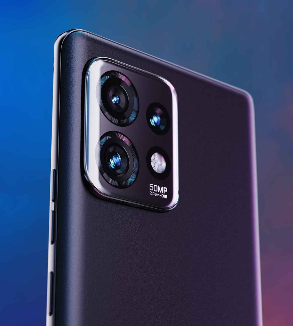 Motorola Edge+ (2023) view 17