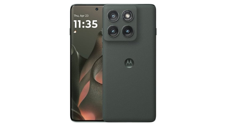 Motorola Edge (2025) view 4