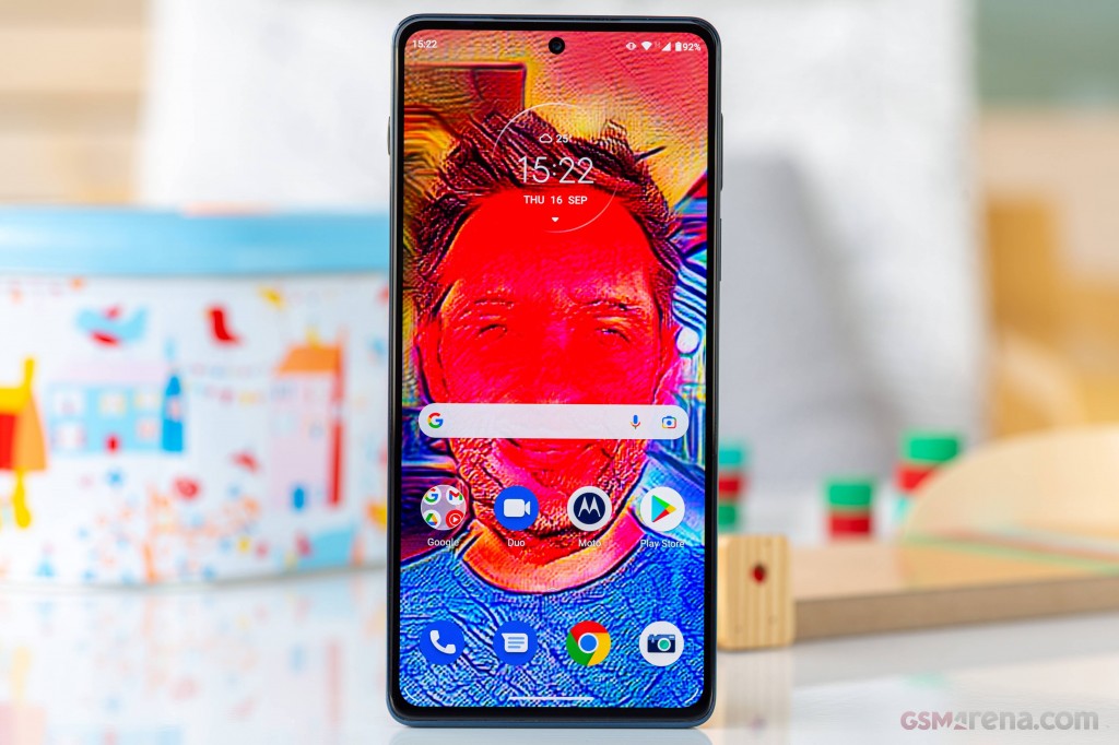 Motorola Edge 20 Pro hands-on photo 11