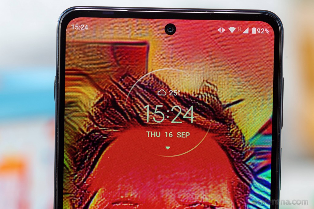 Motorola Edge 20 Pro hands-on photo 14