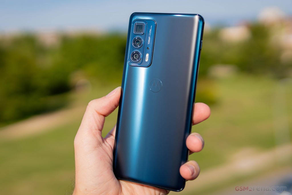 Motorola Edge 20 Pro hands-on photo 17