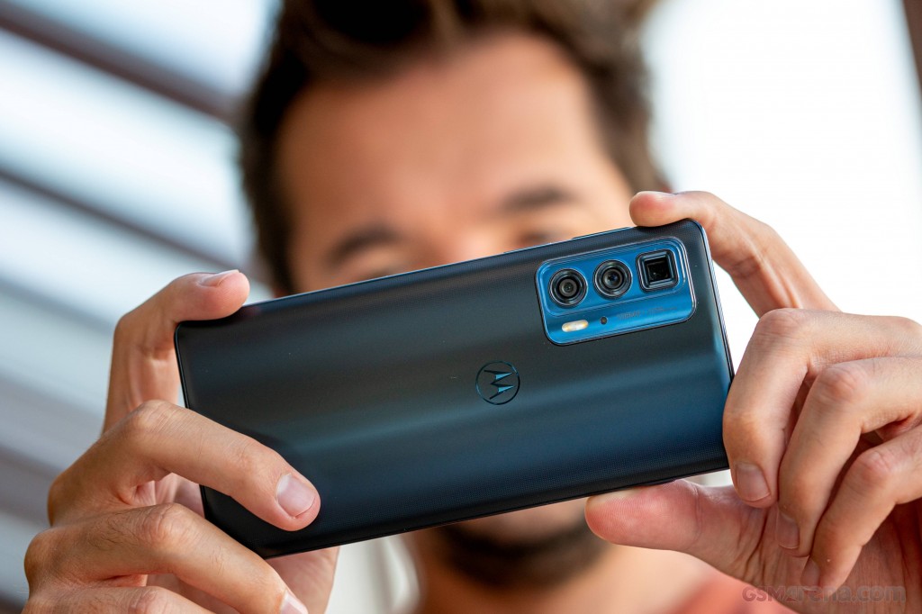 Motorola Edge 20 Pro hands-on photo 18