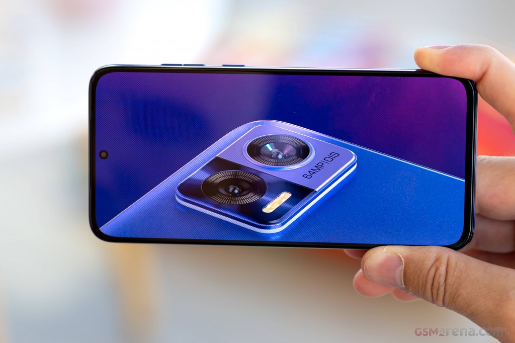 Motorola Edge 30 Neo hands-on photo 14