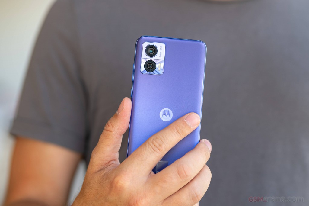 Motorola Edge 30 Neo hands-on photo 15