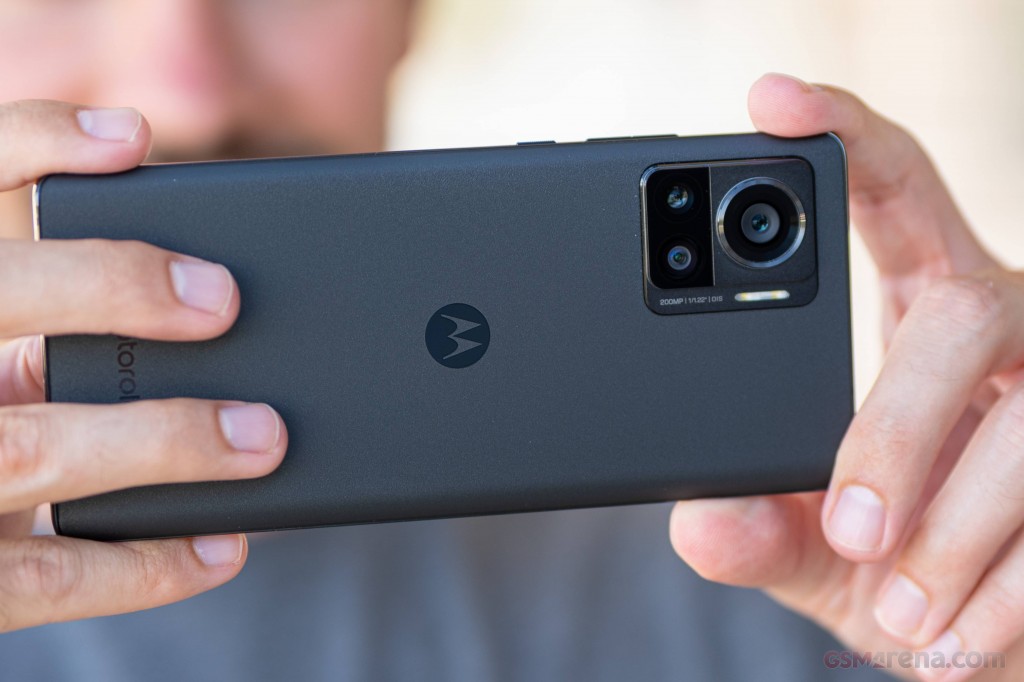Motorola Edge 30 Ultra hands-on photo 15