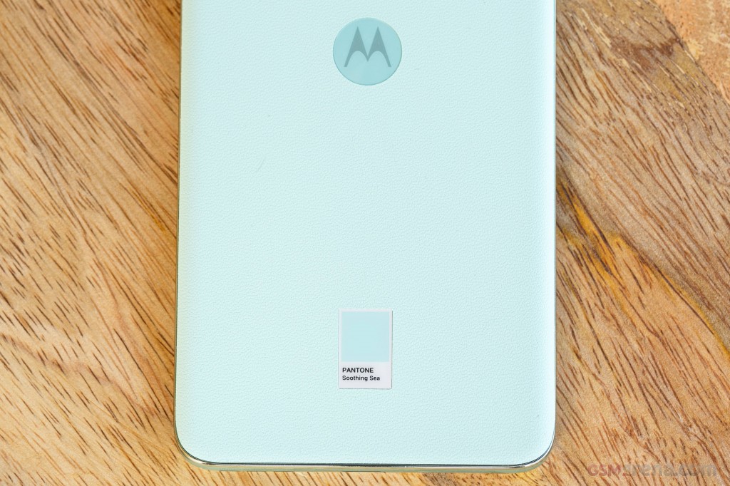 Motorola Edge 40 Neo hands-on photo 8