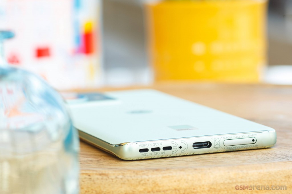 Motorola Edge 40 Neo hands-on photo 9