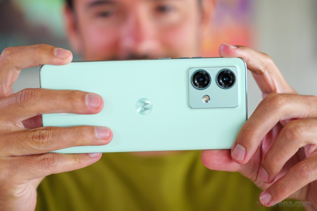 Motorola Edge 40 Neo hands-on photo 15