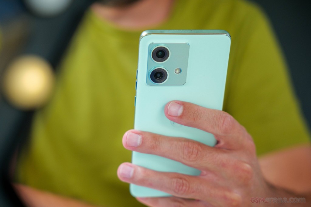 Motorola Edge 40 Neo hands-on photo 17