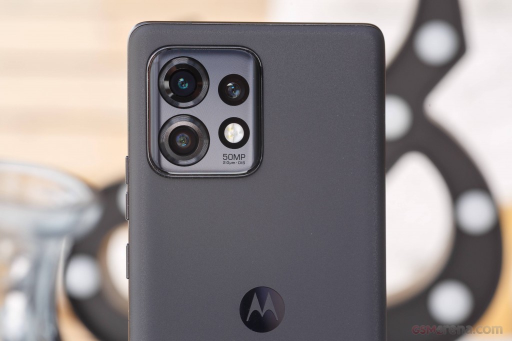 Motorola Edge 40 Pro hands-on photo 5