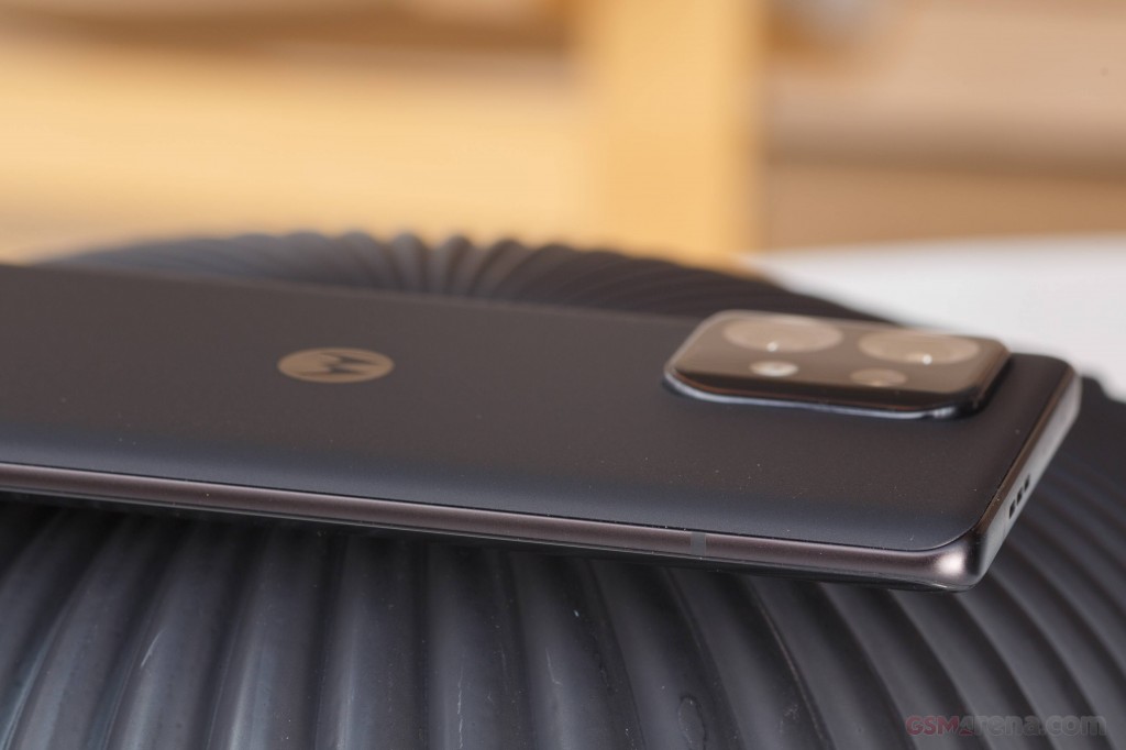 Motorola Edge 40 Pro hands-on photo 13