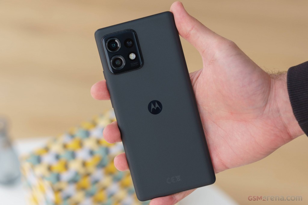 Motorola Edge 40 Pro hands-on photo 25