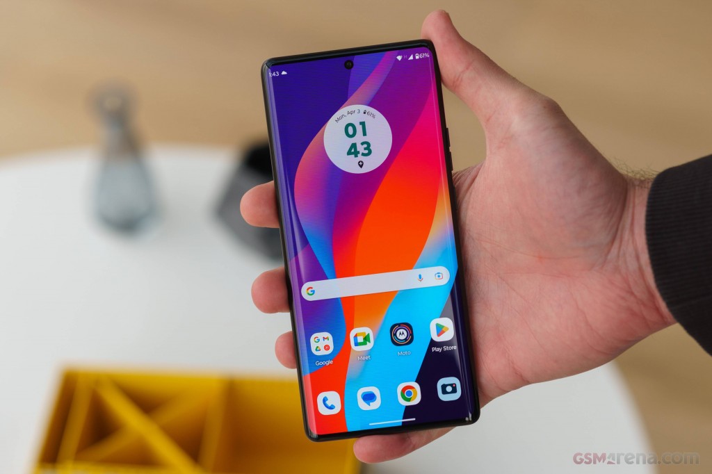 Motorola Edge 40 Pro hands-on photo 26