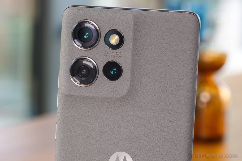 Motorola Edge 50 hands-on photo 9
