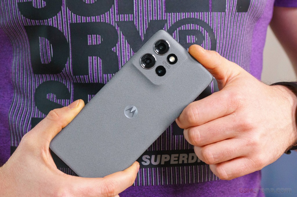 Motorola Edge 50 hands-on photo 10