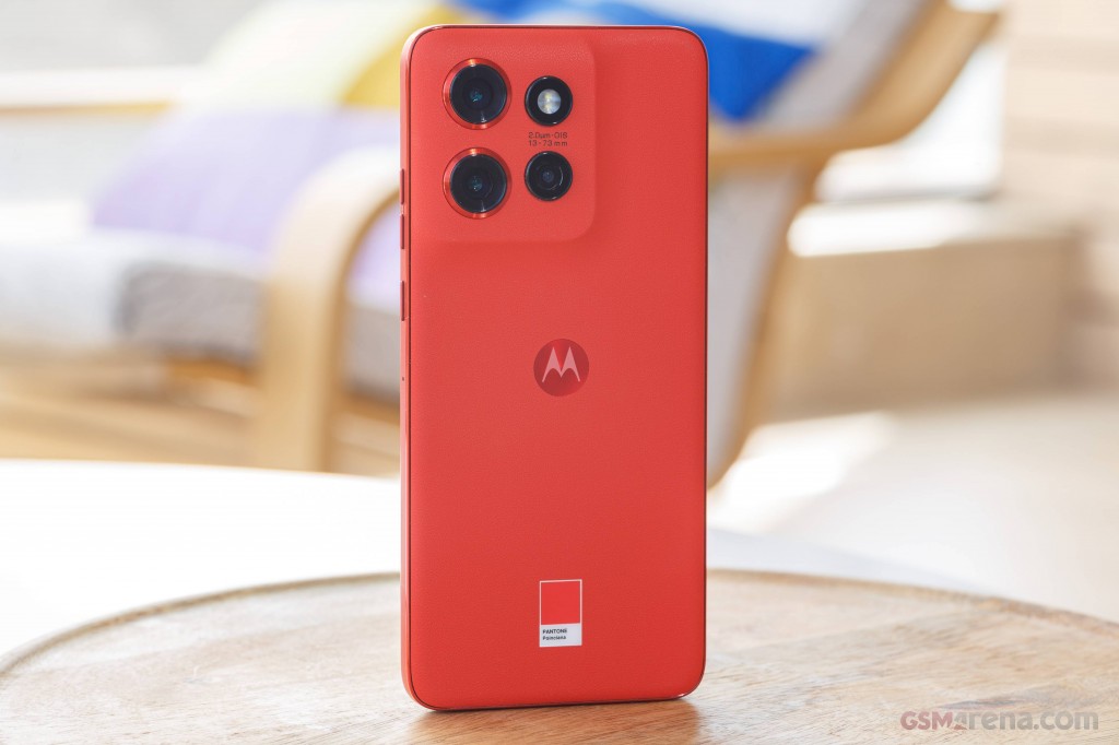 Motorola Edge 50 Neo hands-on photo 8