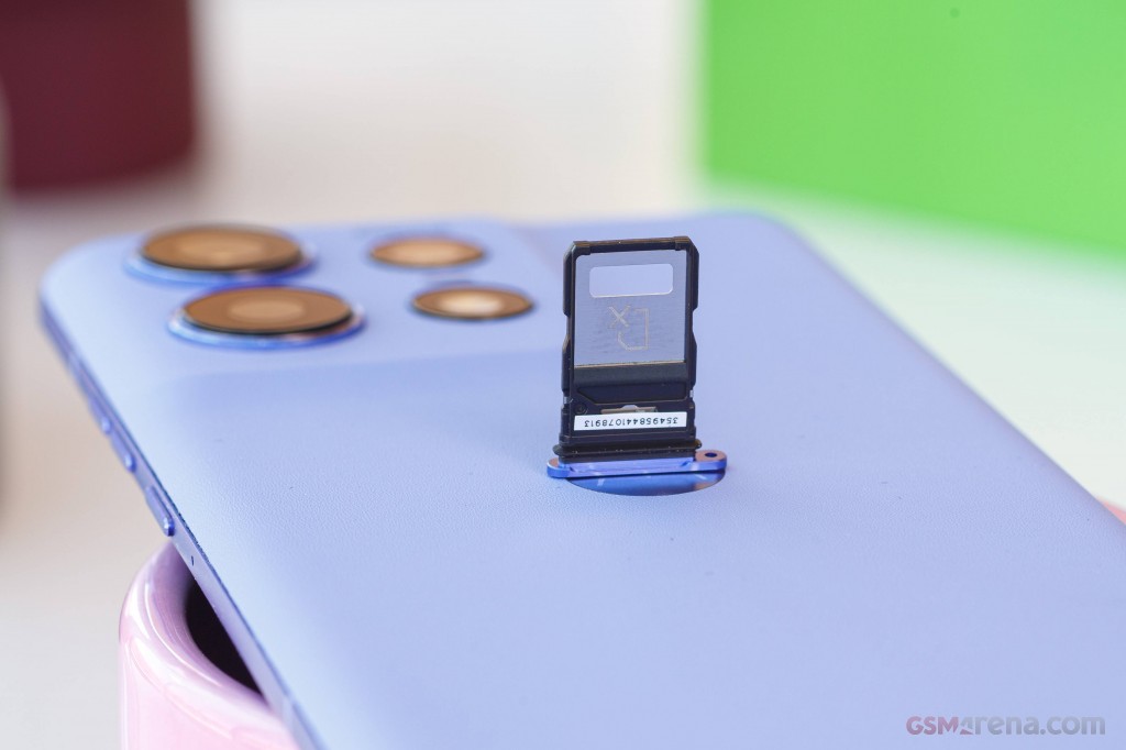 Motorola Edge 50 Pro hands-on photo 7
