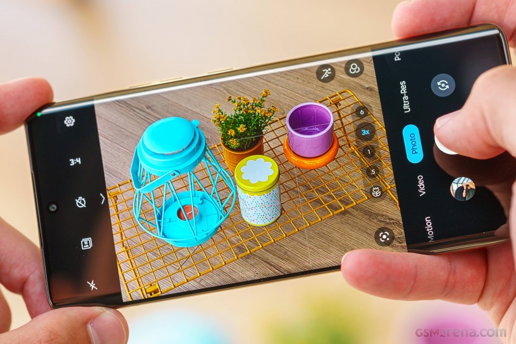 Motorola Edge 50 Ultra hands-on photo 17