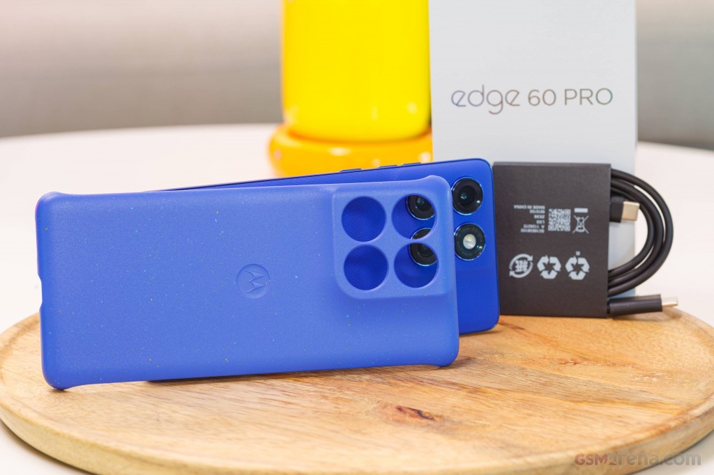 Motorola Edge 60 Pro hands-on photo 15