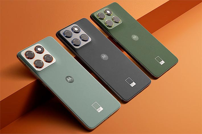 Motorola Edge 70 view 3