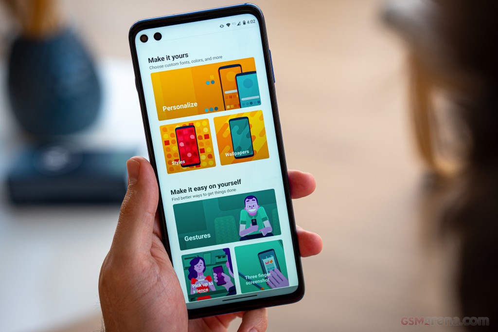Motorola Moto G100 (2021) hands-on photo 19