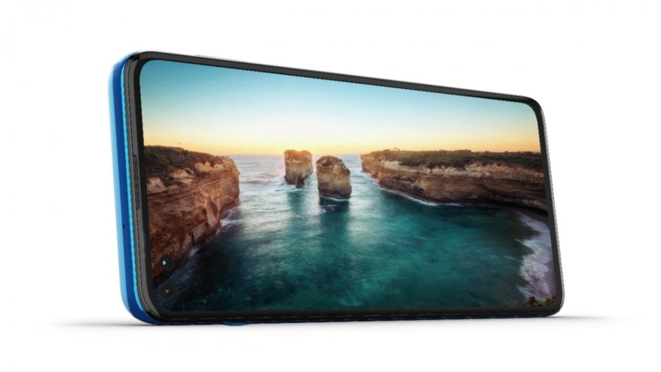 Motorola Moto G100 view 5