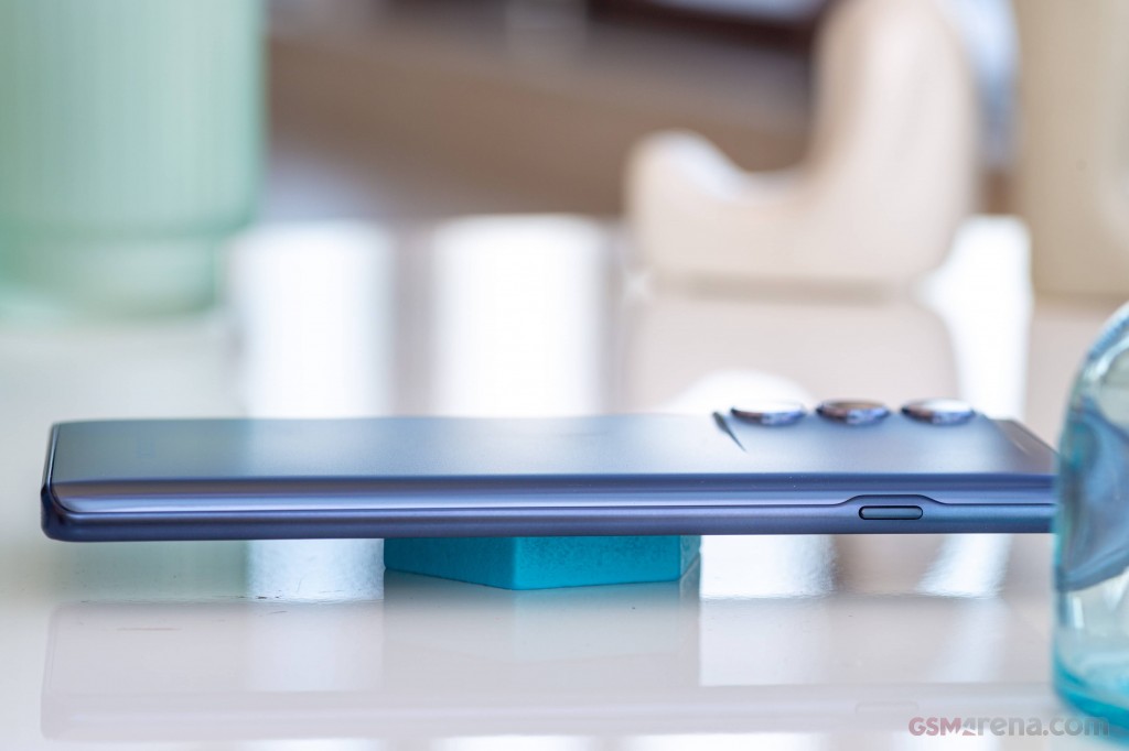 Motorola Moto G200 5G hands-on photo 6