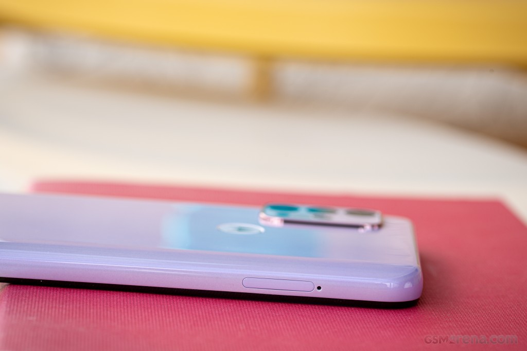 Motorola Moto G30 hands-on photo 11