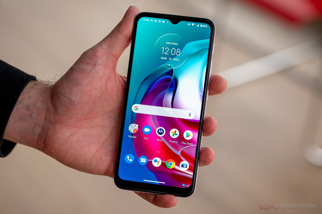 Motorola Moto G30 hands-on photo 25