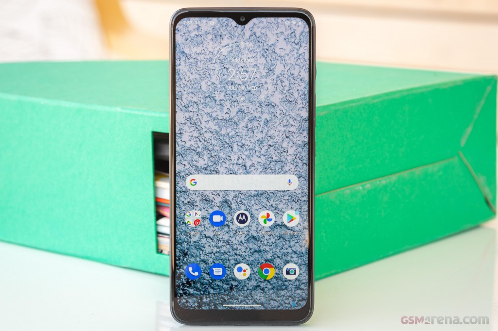 Motorola Moto G50 hands-on photo 13