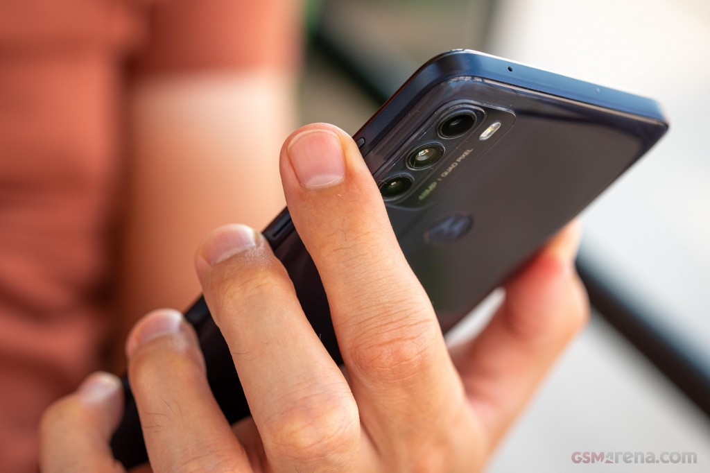 Motorola Moto G50 hands-on photo 24