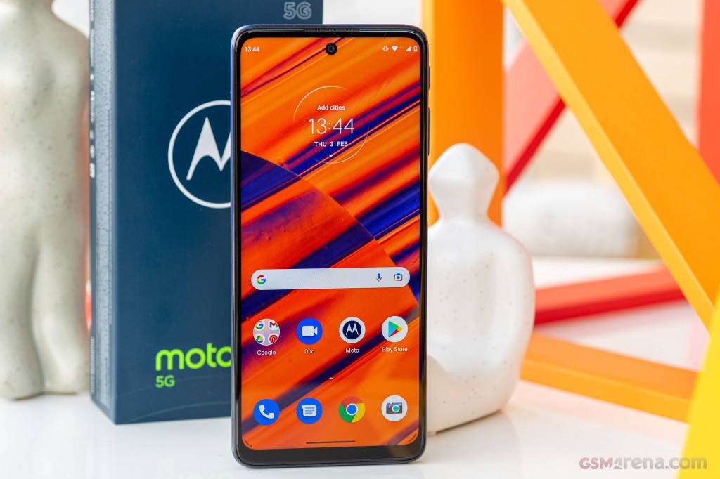 Motorola Moto G51 5G hands-on photo 3