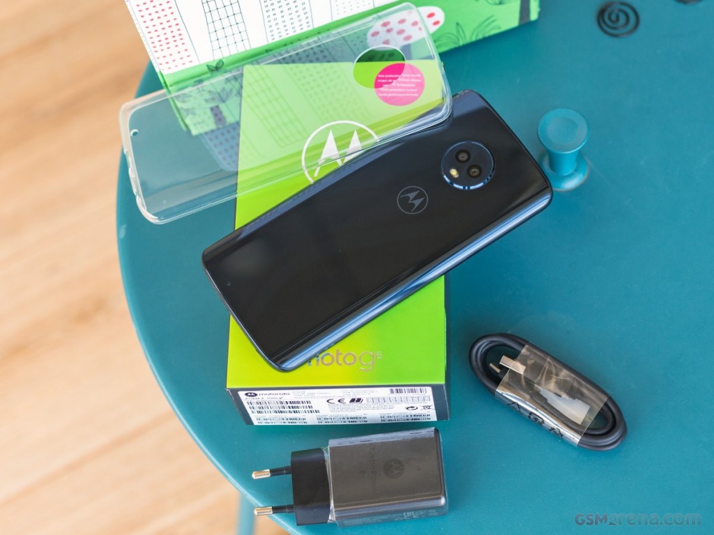 Motorola Moto G6 hands-on photo 1