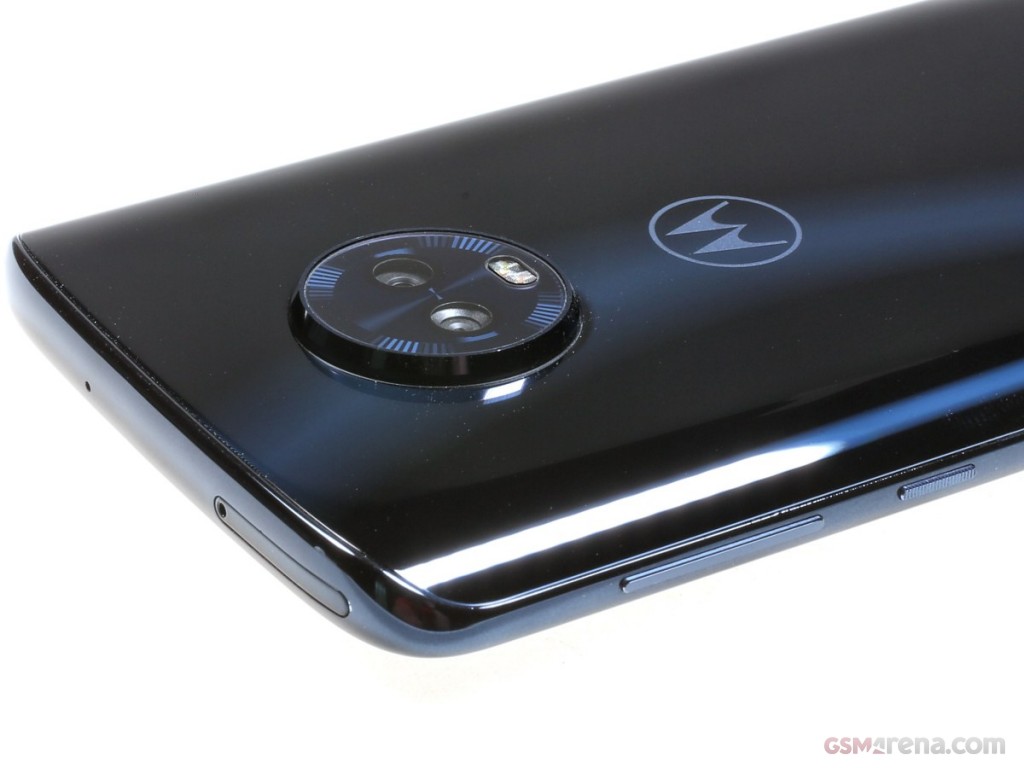 Motorola Moto G6 Plus hands-on photo 12