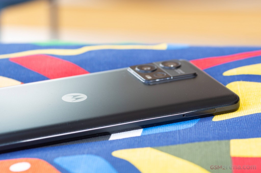 Motorola Moto G72 hands-on photo 6