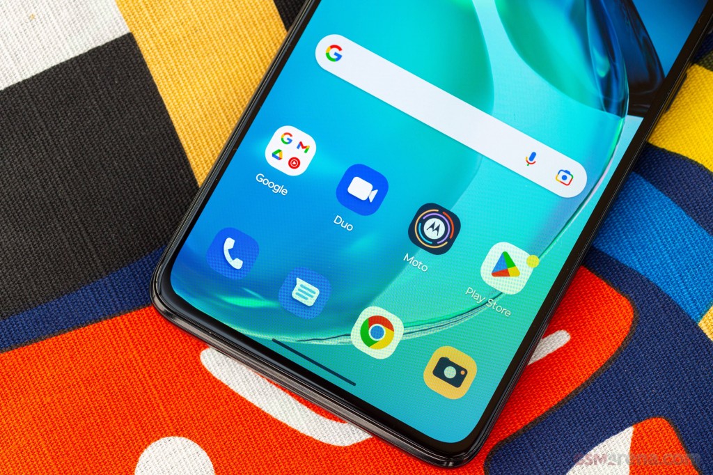 Motorola Moto G72 hands-on photo 11