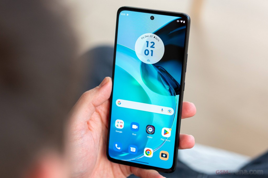 Motorola Moto G72 hands-on photo 20