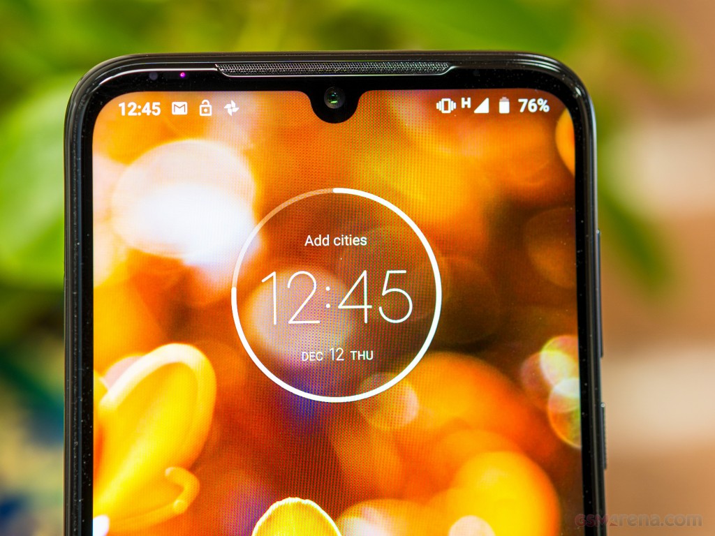Motorola Moto G8 Plus hands-on photo 5