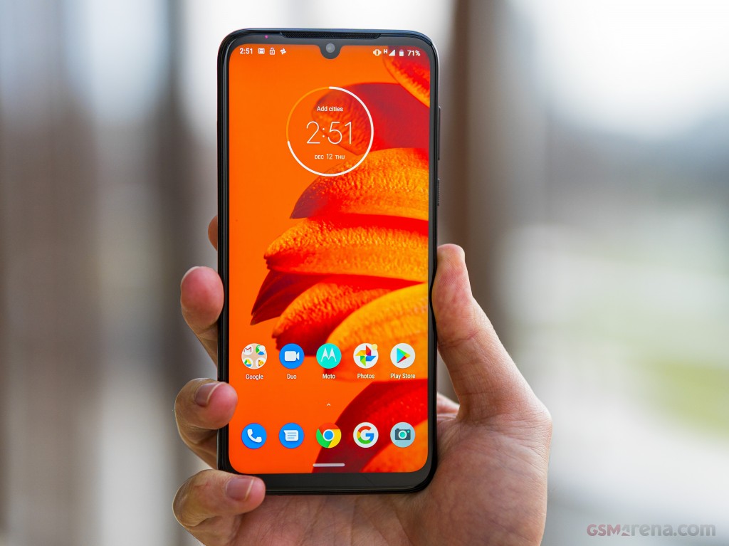 Motorola Moto G8 Plus hands-on photo 8