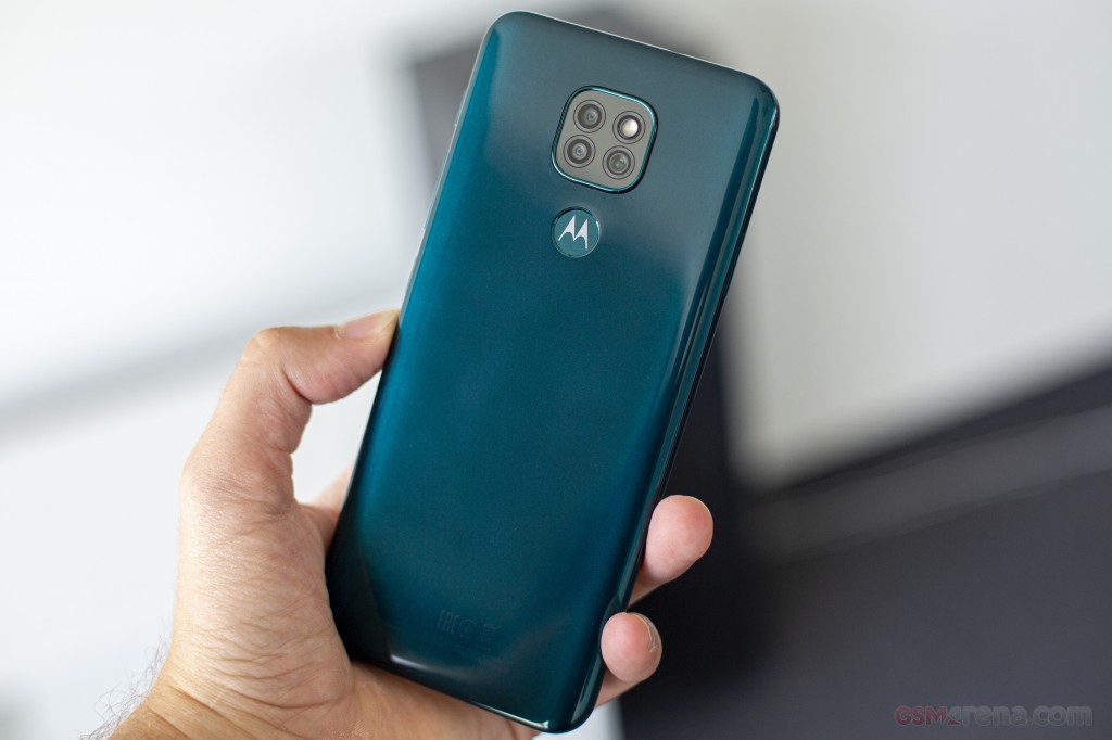 Motorola Moto G9 Play hands-on photo 5