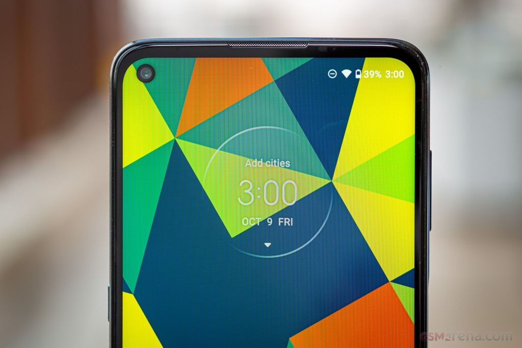 Motorola Moto G9 Plus hands-on photo 5