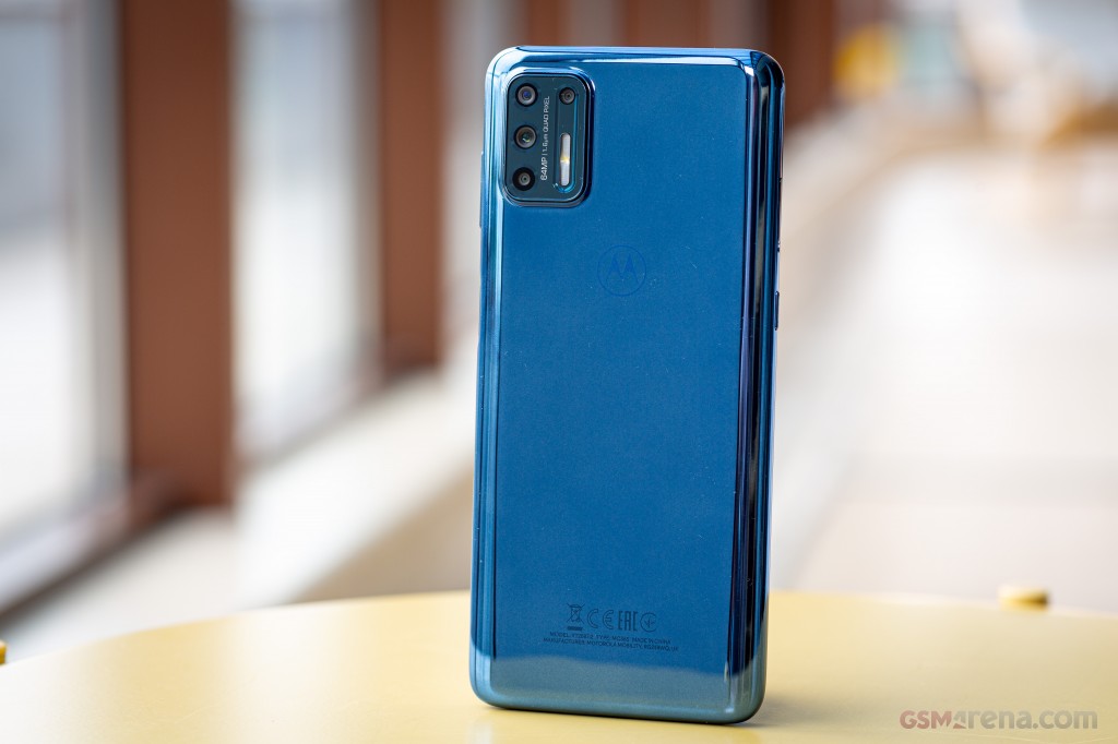 Motorola Moto G9 Plus hands-on photo 7